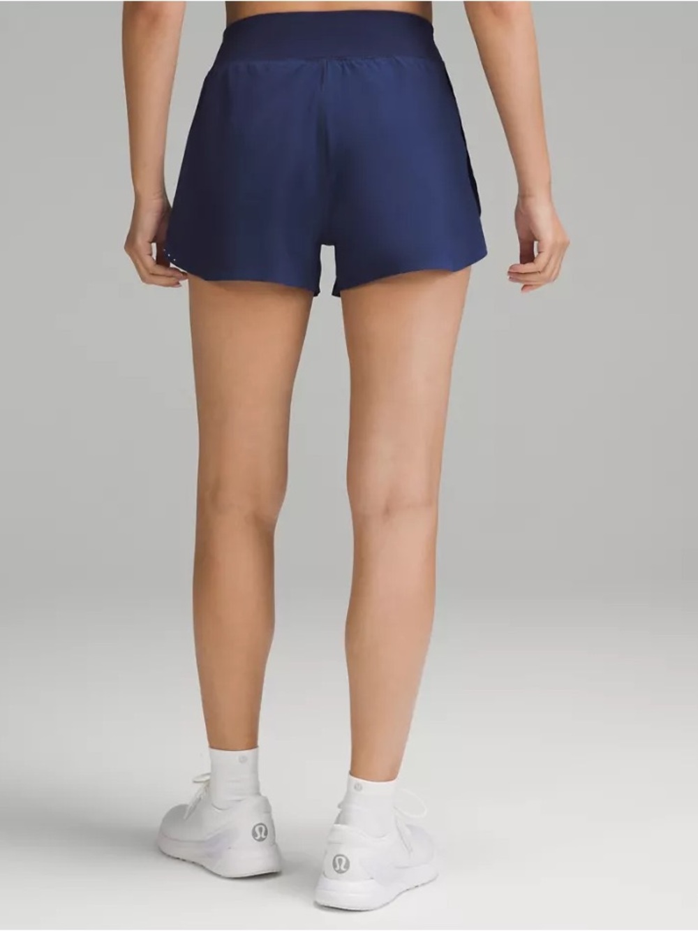 Fast and Free Reflective High-Rise Classic-Fit Short 3" in Navy - Picture 4 of 8
